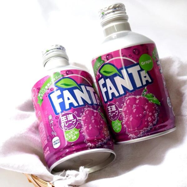 Japanese grape flavored Fanta Size 330 ml